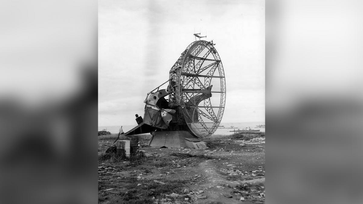 A world war 2 era radar dish