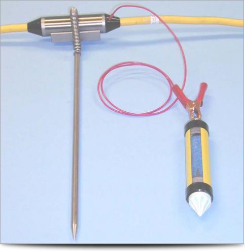 AGI Electrodo Modo-Dual con electrodo de transmisión de acero inoxidable y electrodo receptor no polarizable.